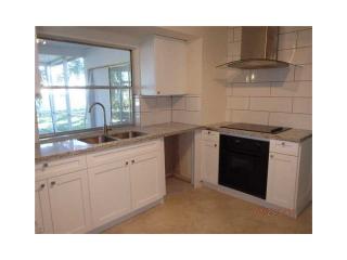 4733 Washington St, Hollywood FL  33021-7649 exterior