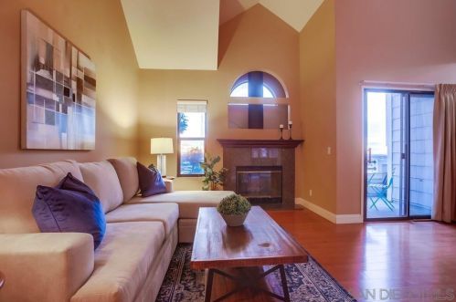 10931 Scripps Ranch Blvd, San Diego CA 92131-1050 exterior