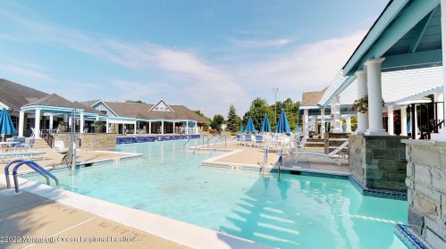 18 Baker Dr, Jackson Twp NJ 08527-3909 exterior