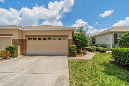 744 Tremont Greens Ln, Ruskin, FL 33573-8041