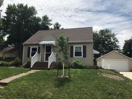 151 Lincoln St, Denver, IA 50622-7708