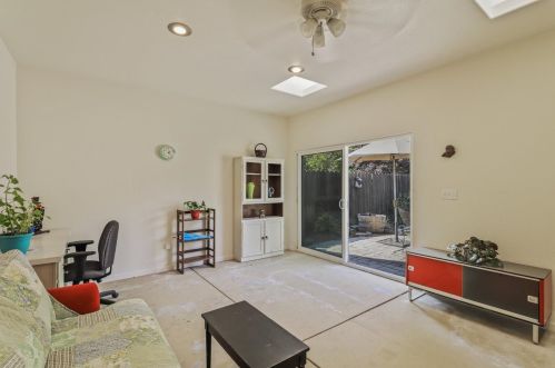 1308 Highland Dr, Modesto CA  95354-1548 exterior