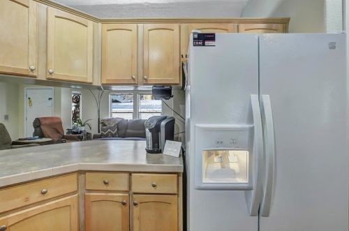 10 Wendy Cir, Grass Valley CA  95945-7037 exterior