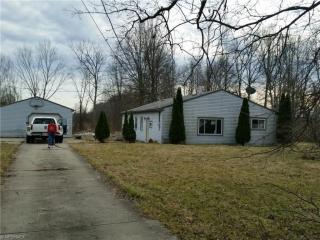 4145 Herr Fieldhouse Rd, Southington, OH 44470-9583