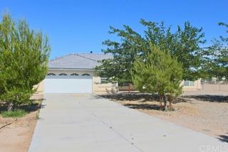 13585 Paramount Rd, Phelan, CA 92371-4322