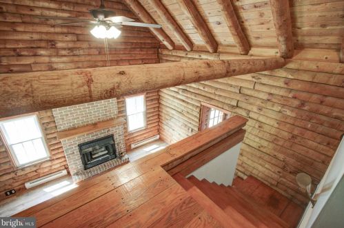 190 Royal Manor Rd, Easton PA  18042-8702 exterior