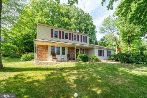 401 Santillo Way, Downingtown, PA 19335-3132