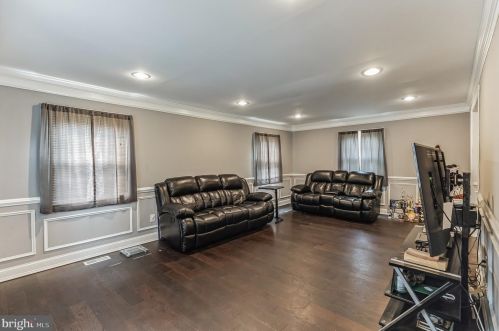 131 Toledo Ln, Willingboro NJ  08046-3722 exterior