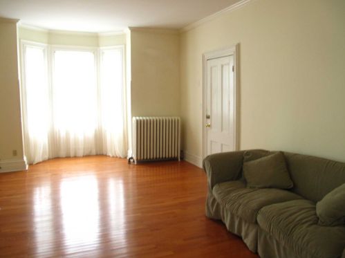 51 Clinton St, Poughkeepsie NY  12601-2500 exterior