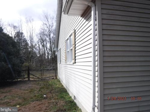 4957 Forrest Ave, Dover, DE 19904-5122