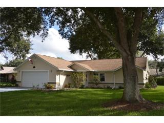 6434 Silver Oaks Dr, Zephyrhills, FL 33542-4815