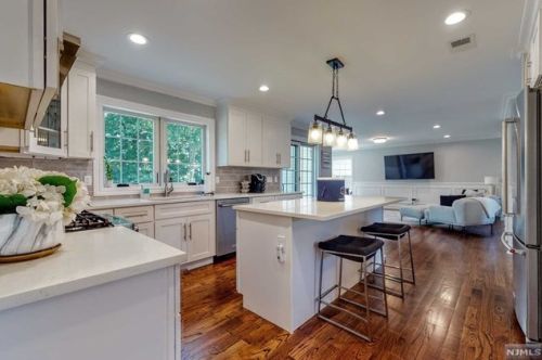 767 Darlington Ave, Mahwah NJ  07430-2612 exterior