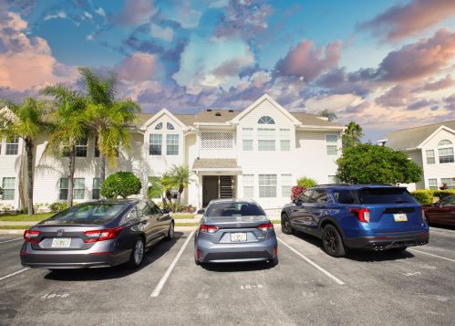 1924 Westminster Cir, Vero Beach, FL 32966-8078
