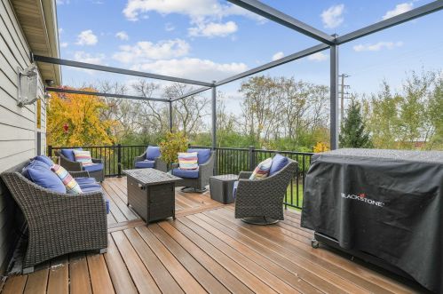 8793 84th St, Kenosha WI  53158-1337 exterior