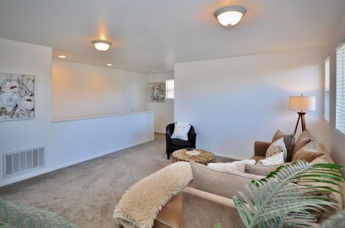 33770 Summit View Pl, Temecula CA  92592-5636 exterior