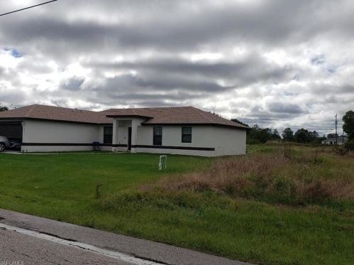 4213 8th St, Lehigh Acres, FL
