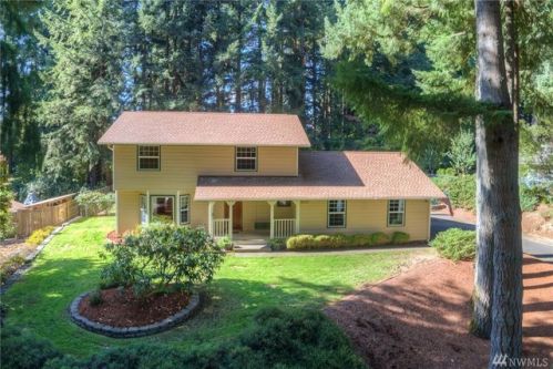 4115 Amber Ct, Olympia, WA 98501-4215
