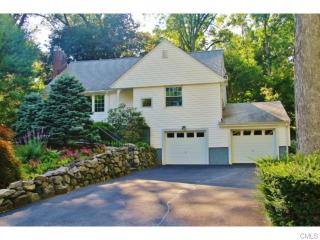 119 Alpine St, Stamford, CT 06905-1005