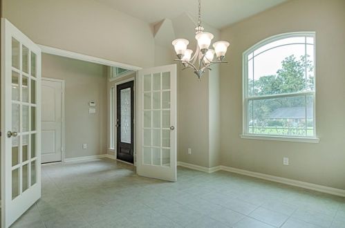 342 Amherst Dr, West Columbia, TX 77486-8602