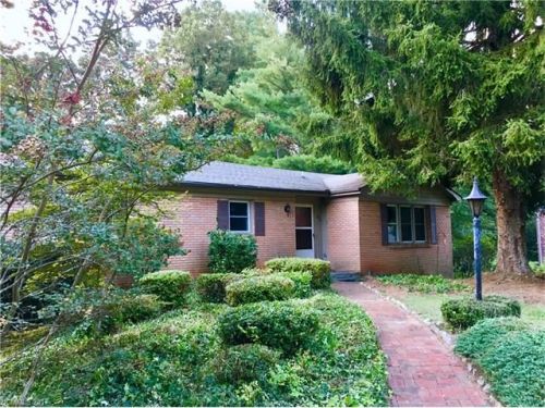 109 Shannon Rd, Hendersonville, NC 28791-9762