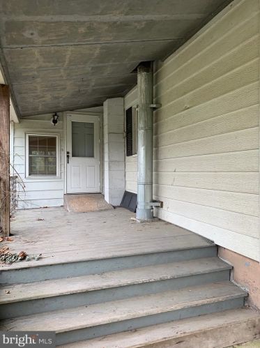 1020 Grange Rd, Dauberville, PA 19533-9167