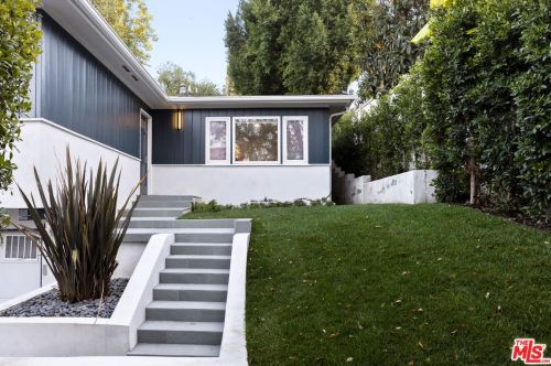 10818 Fruitland Dr, North Hollywood, CA 91604-3508