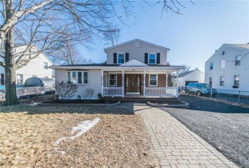 216 East St, Plainville, CT 06062-2935