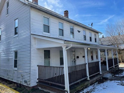 18 Green Ave, Norwich, CT 06351-2003