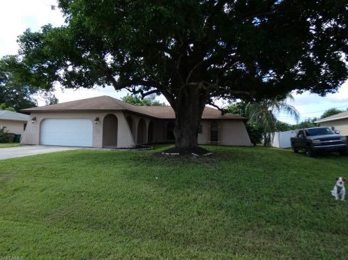 322 46th Ln, Cape Coral, FL 33904-7500