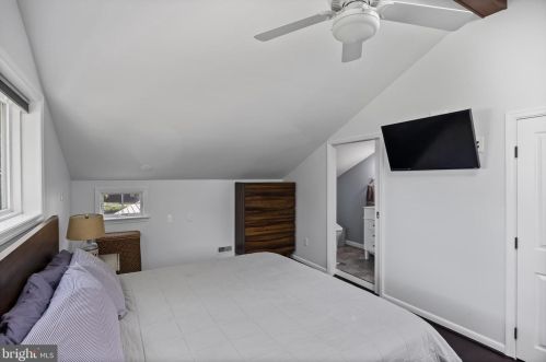 116 Howard St, Riverton NJ  08077-1328 exterior