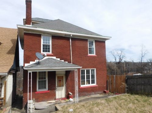 1816 Tacoma Ave, Mckeesport, PA 15133-3327