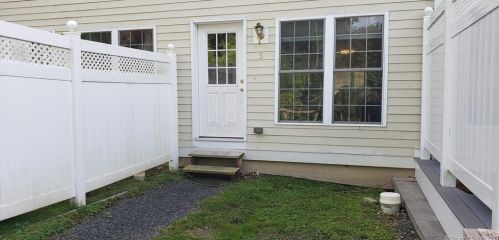 3 Wishing Well Ln, Northville CT  06776-3440 exterior