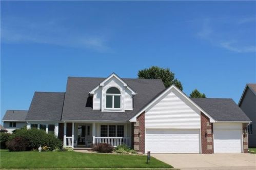 949 Falcon Dr, Ivy, IA 50009-2710