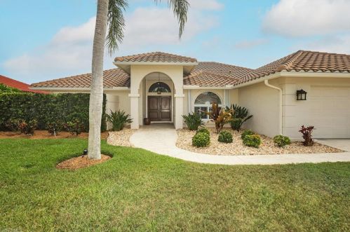 28455 Del Lago Way, Bonita Springs, FL 34135-2809
