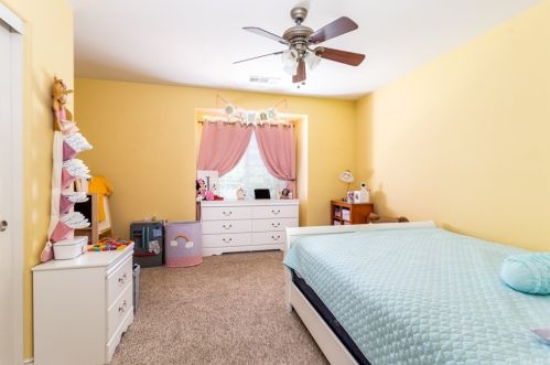 27404 Lock Haven Ct, Temecula CA  92591-4423 exterior