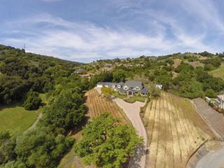 22484 Eden Valley Ct, Saratoga, CA 95070-9757