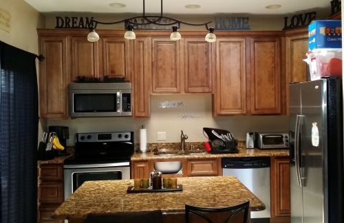 6400 Country Fair Cir, Boynton Beach, FL 33437-2824