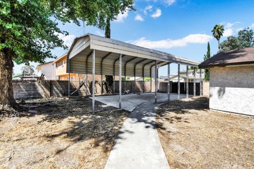 762 Peach St, San Jacinto CA  92583-2804 exterior