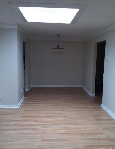 860 Wood Ave, Bridgeport CT  06604-2126 exterior