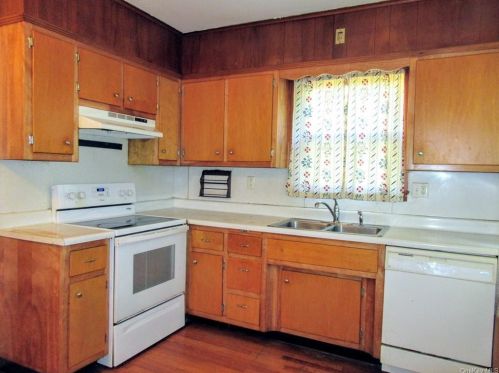 7 Lark St, Washingtonville NY  10992-1124 exterior