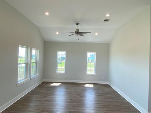 25255 Sausalito Dr, Galveston TX  77554-6910 exterior