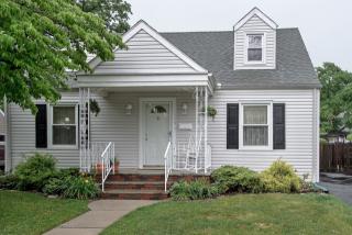 309 Harris Ave, Middlesex NJ  08846-2010 exterior