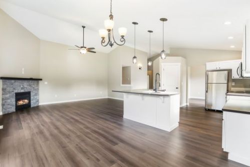 13518 114th Ave, Puyallup, WA 98374-5536