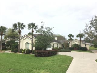 38149 Timberlane Dr, Umatilla, FL 32784-9304