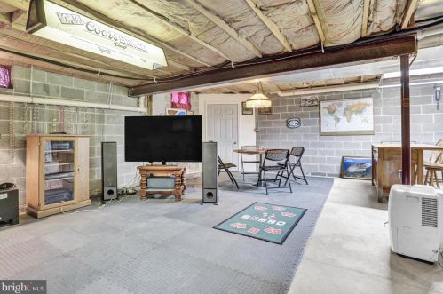 409 Acer Dr, Blandon PA  19510-9553 exterior