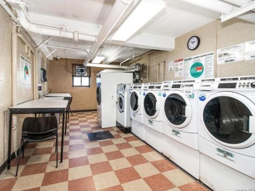 505 Lincoln Ave, Mount Vernon NY  10552-3557 exterior