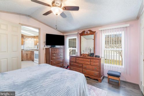 86 Vasilios Dr, Carlisle PA  17015-9012 exterior