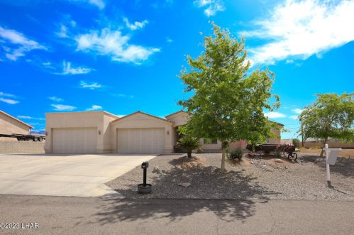 310 Cerro Ln, Lake Havasu City, AZ 86403-5007