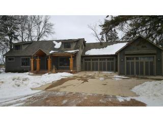 9385 Lennis Ave, Minnetrista, MN 55387