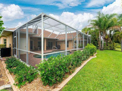 593 Rotonda Cir, Placida FL  33947-2022 exterior